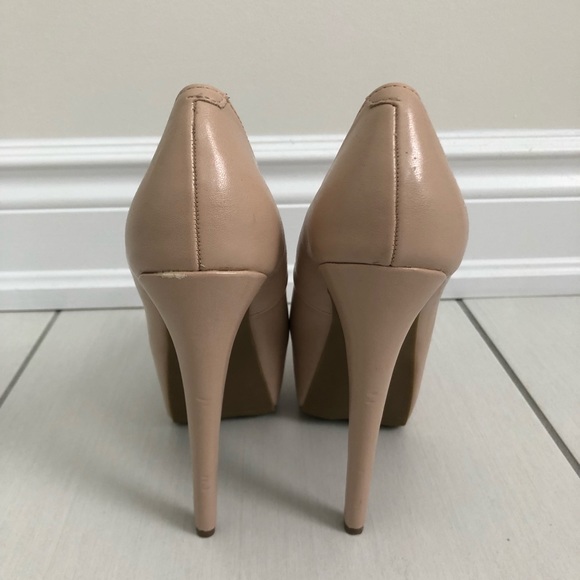 Steve Madden Heels - Picture 3 of 4